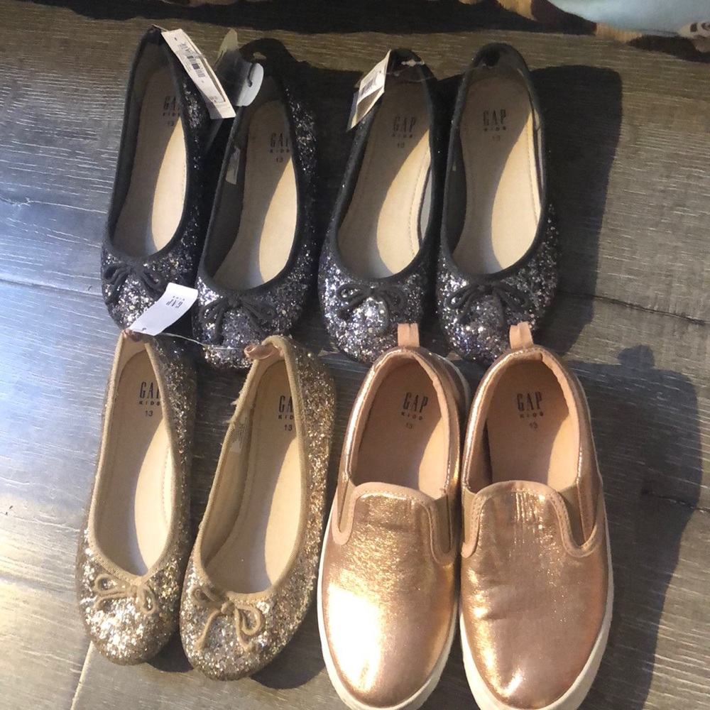 Girls gap sparkly shoes !
